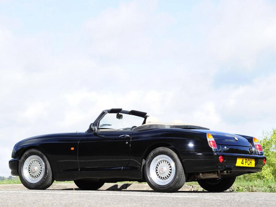  MG RV8 1993 года  (фото 7 из 7)